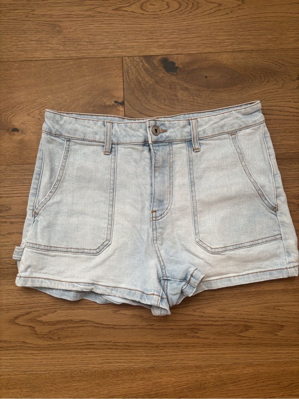 Light Wash Celebrity Pink high rise Carpenter Shorts